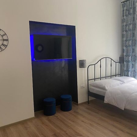 Apartamenty Mikubo Вроцлав Экстерьер фото