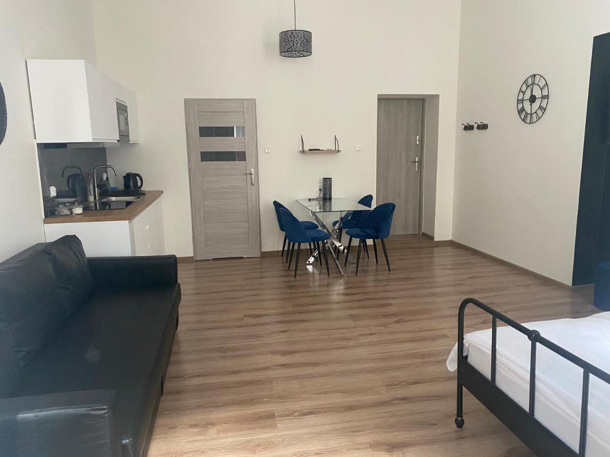Apartamenty Mikubo Вроцлав Экстерьер фото