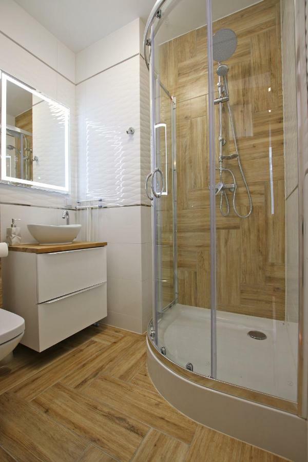 Apartamenty Mikubo Вроцлав Экстерьер фото
