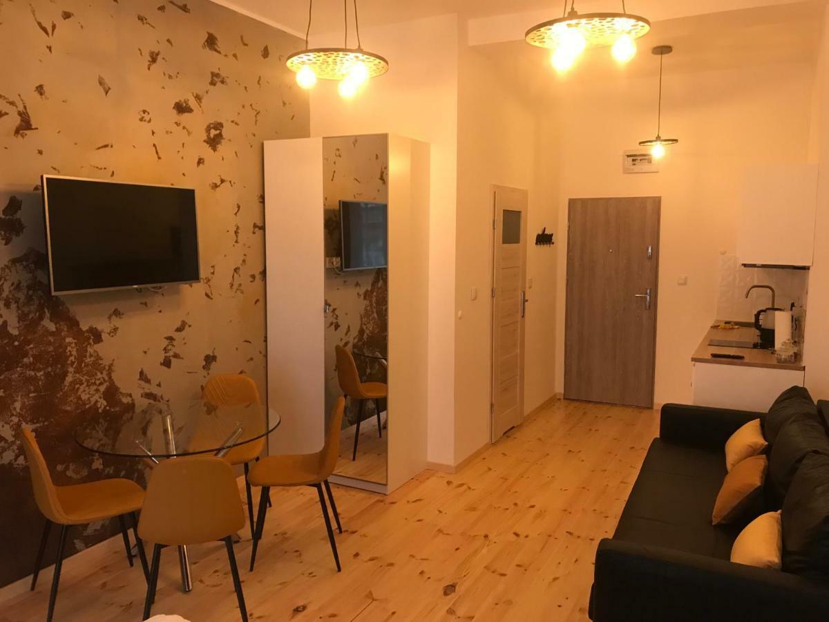 Apartamenty Mikubo Вроцлав Экстерьер фото