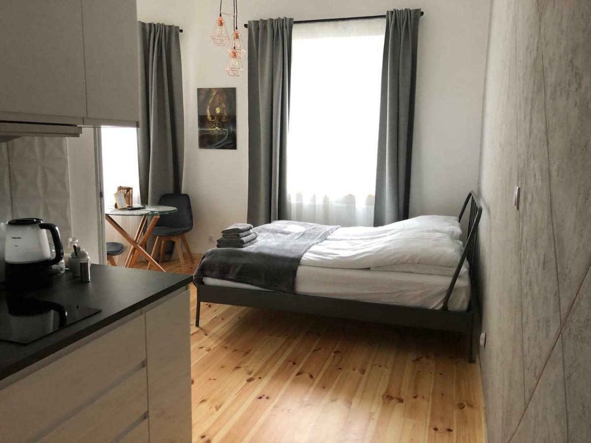 Apartamenty Mikubo Вроцлав Экстерьер фото